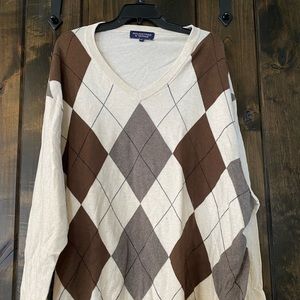 Roundtree & Yorke V-neck Sweater